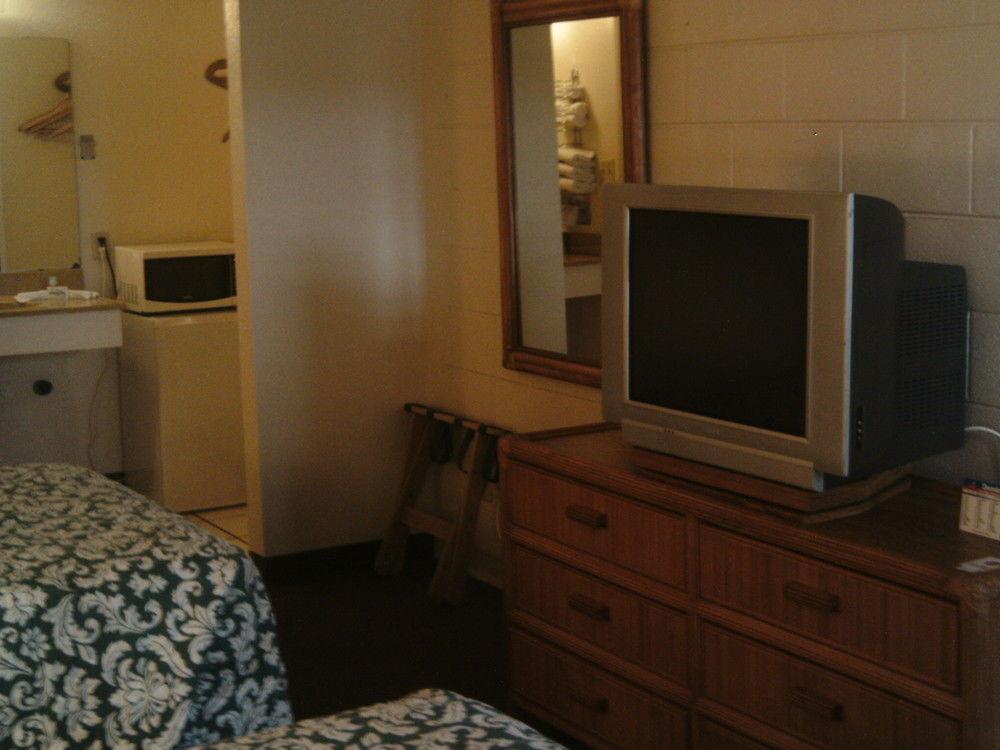 American Quality Motel 2*