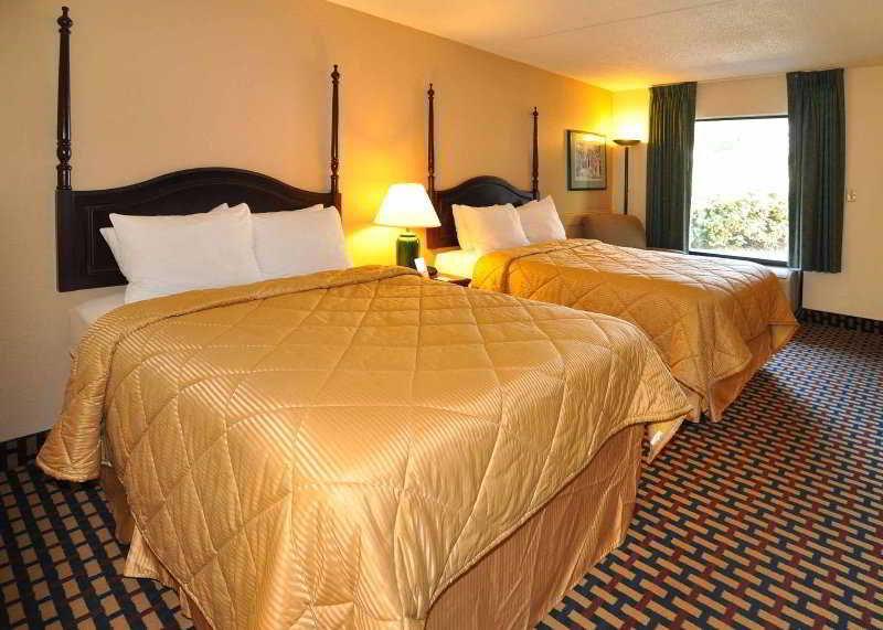 Quality & Conference Center 3*