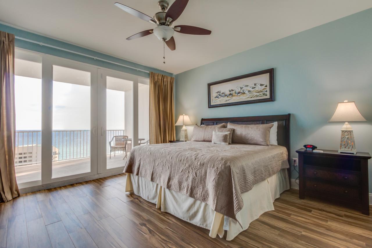 Aparthotel Laketown Wharf By Book That 3*