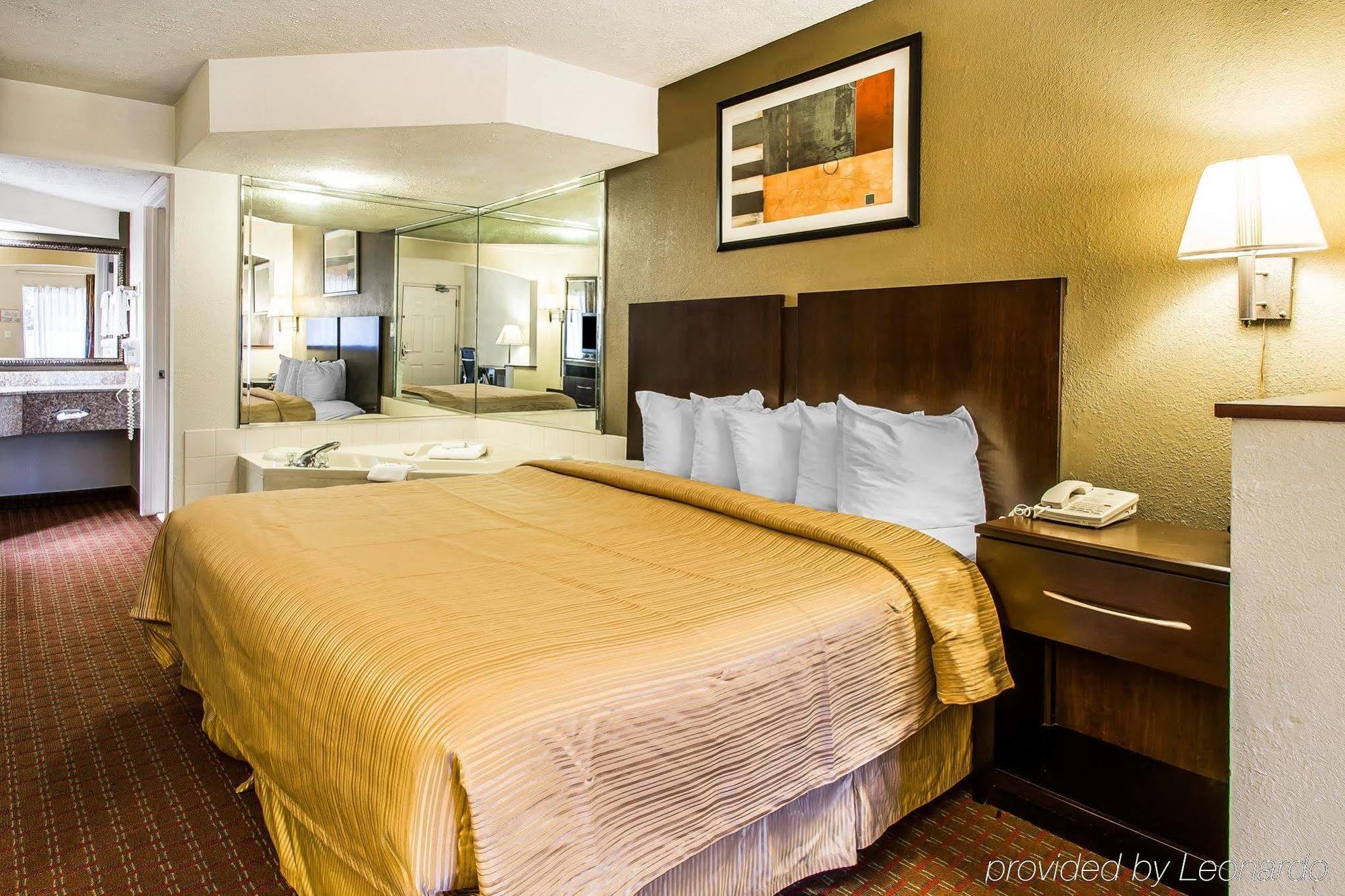 Quality & Hotel 2*