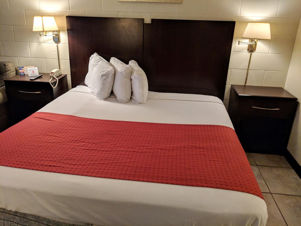 American Quality Motel 2*