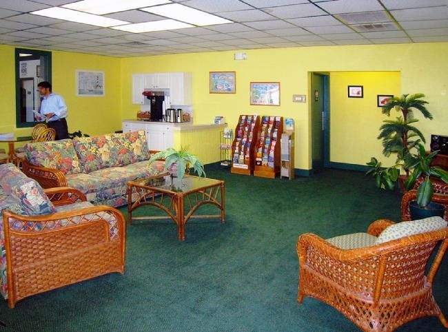 American Quality Motel Panama City