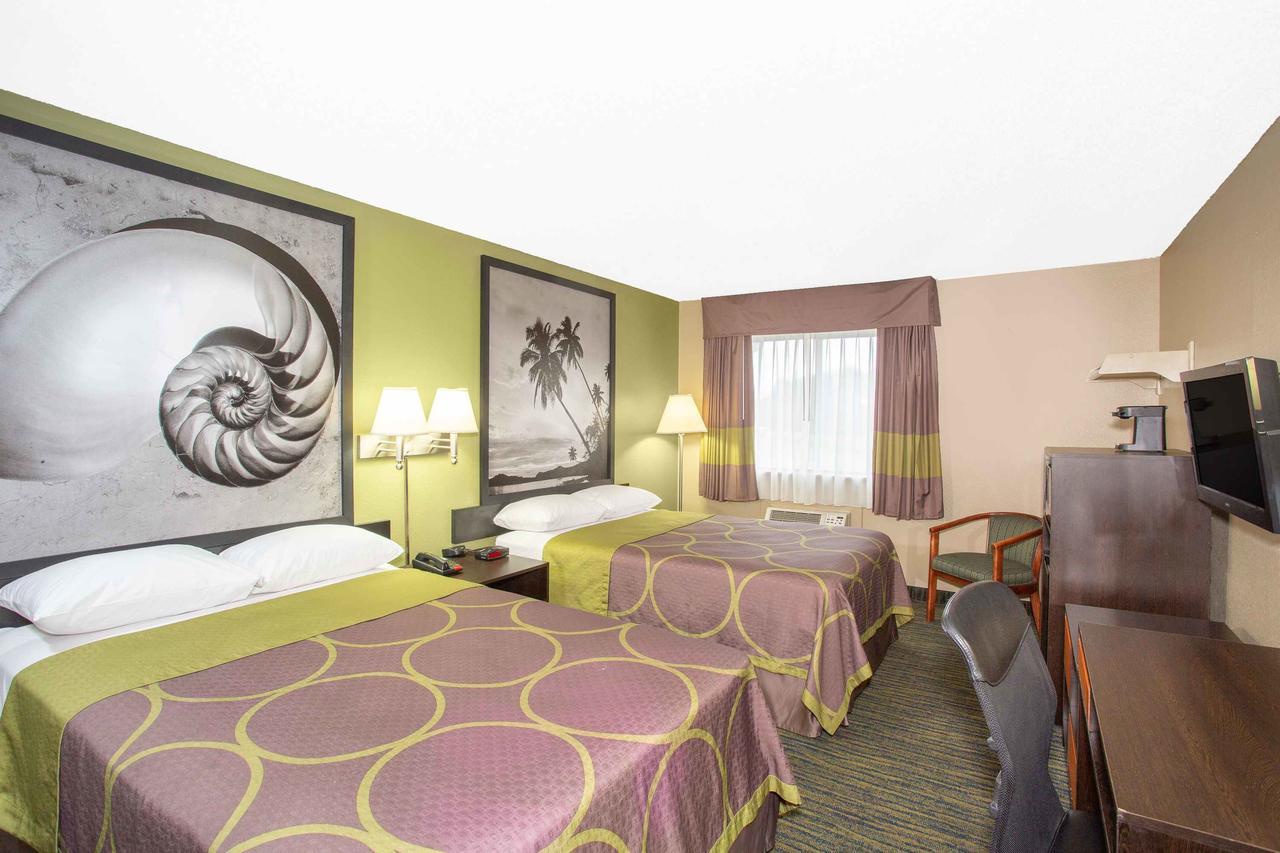 Super 8 By Wyndham Panama City