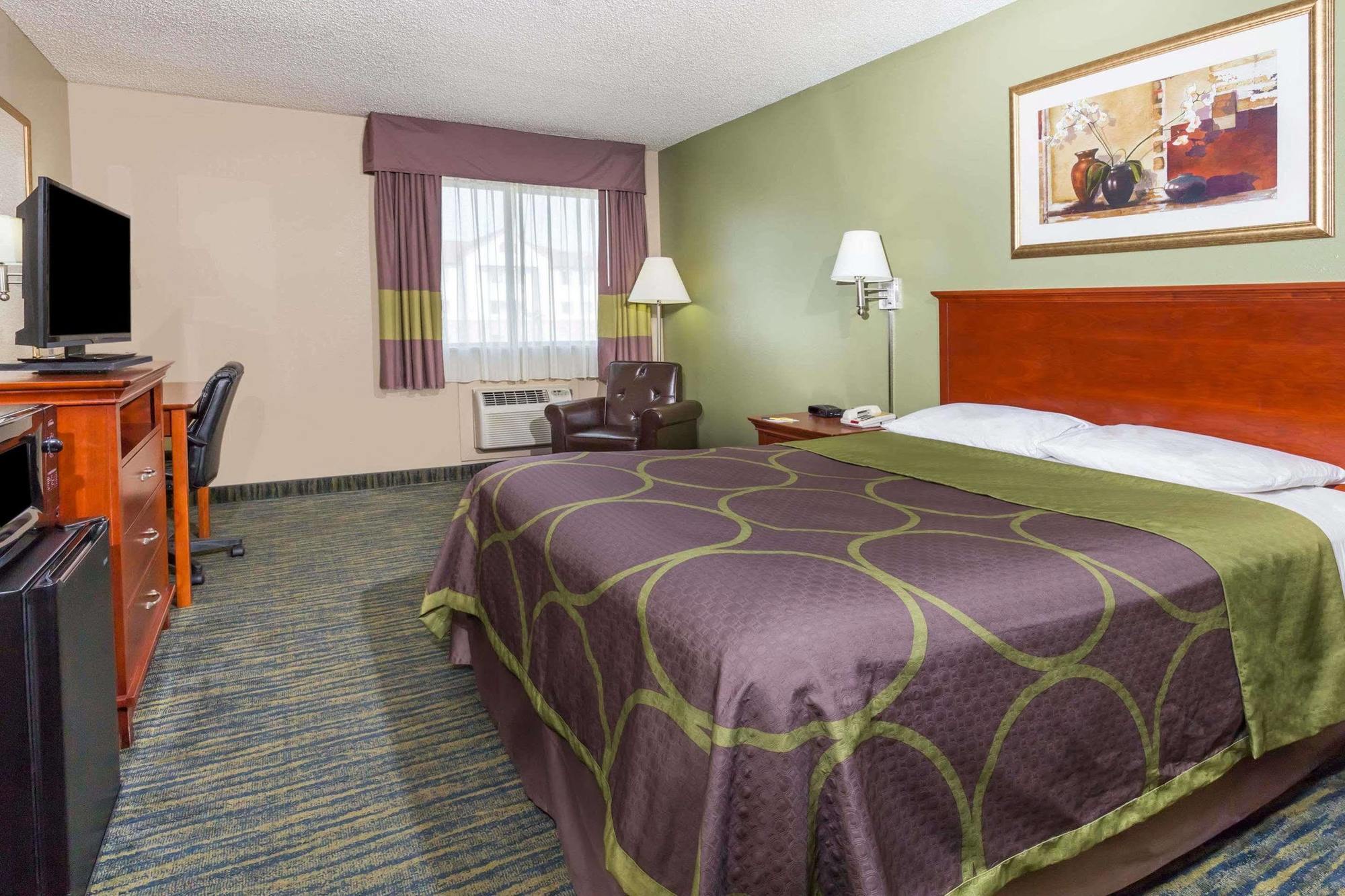 Super 8 By Wyndham Panama City