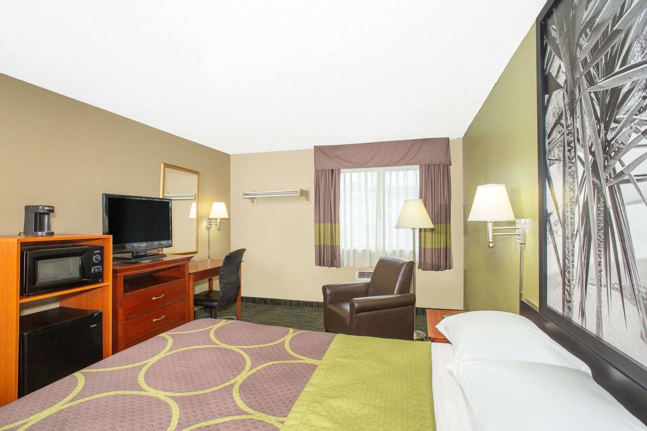 Hotel Super 8 By Wyndham