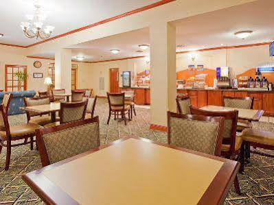 Hotel Express & City-tyndall