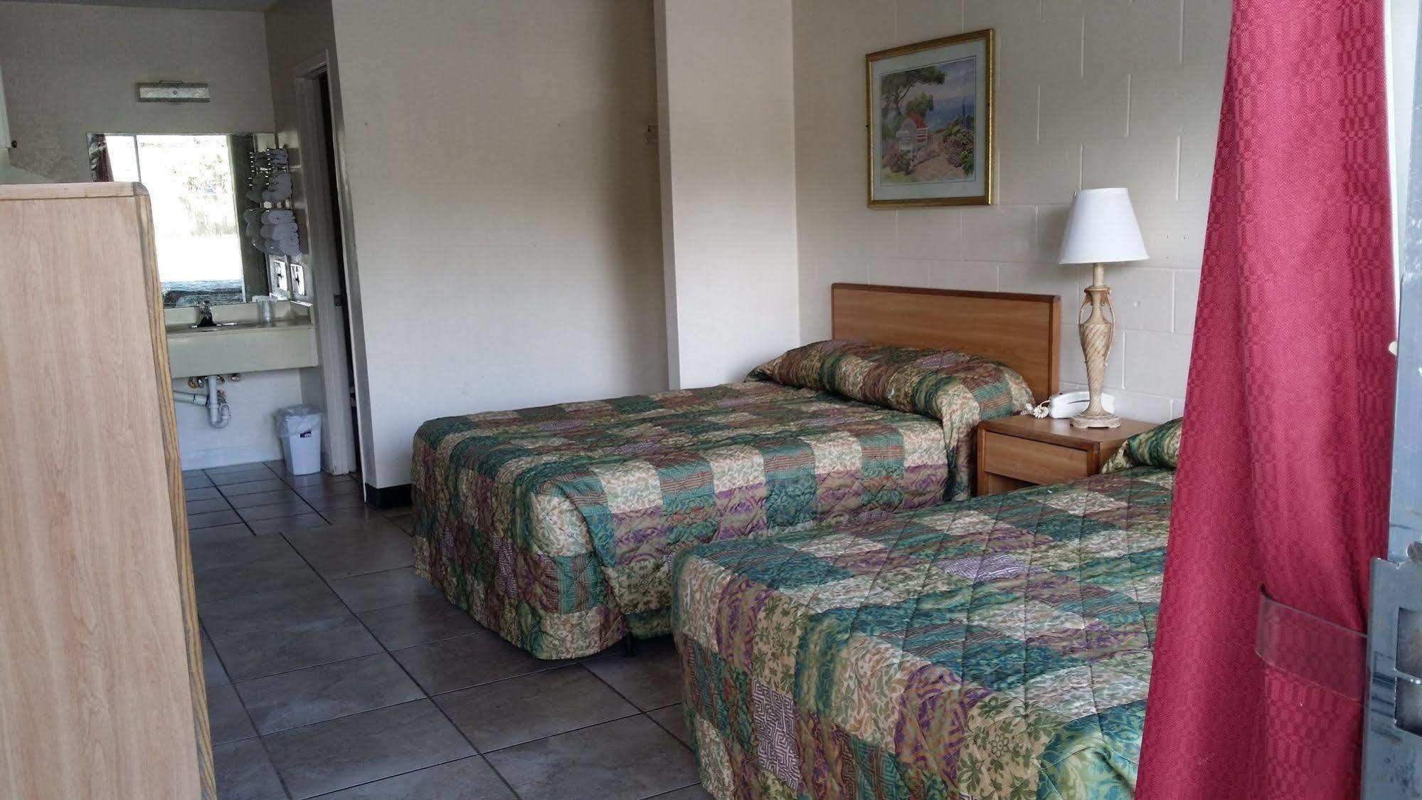 American Quality Motel