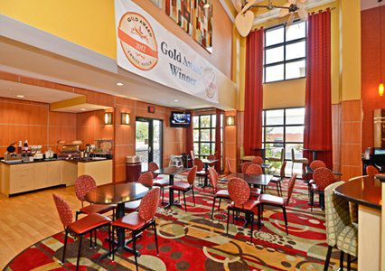 Comfort Near Tyndall Afb 3* Panama City