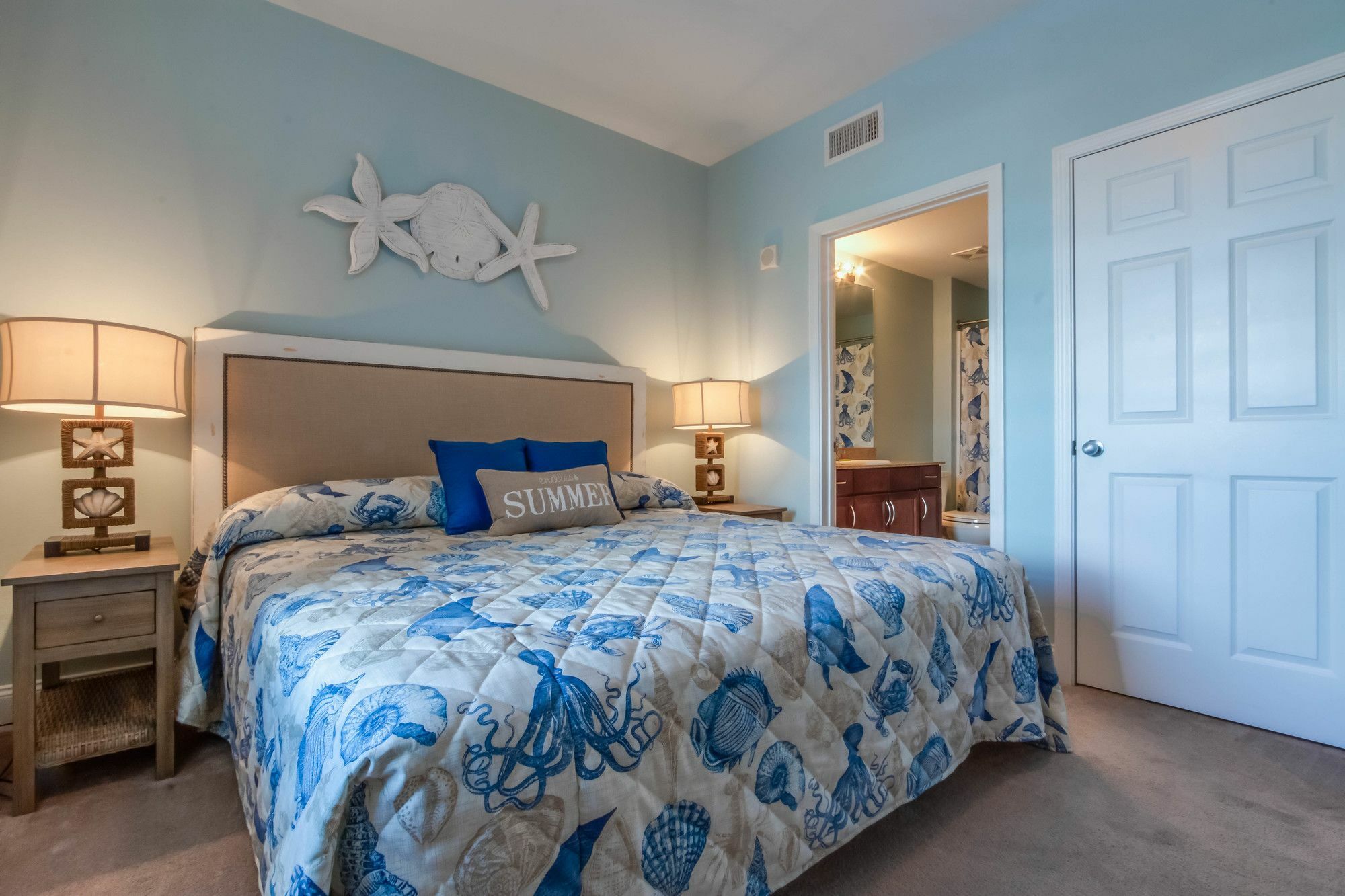 Laketown Wharf By Book That Panama City