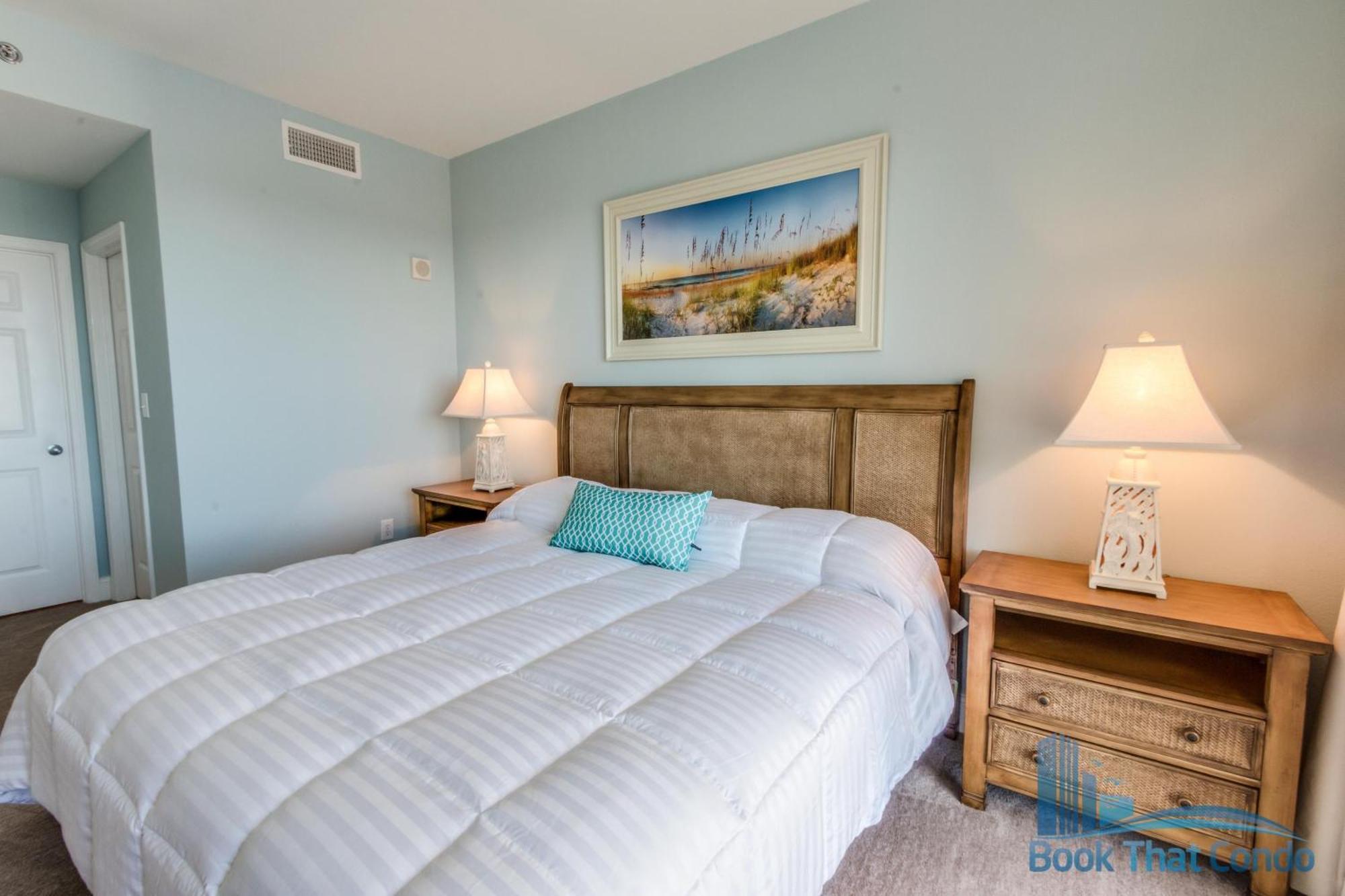 Laketown Wharf By Book That 3* Panama City