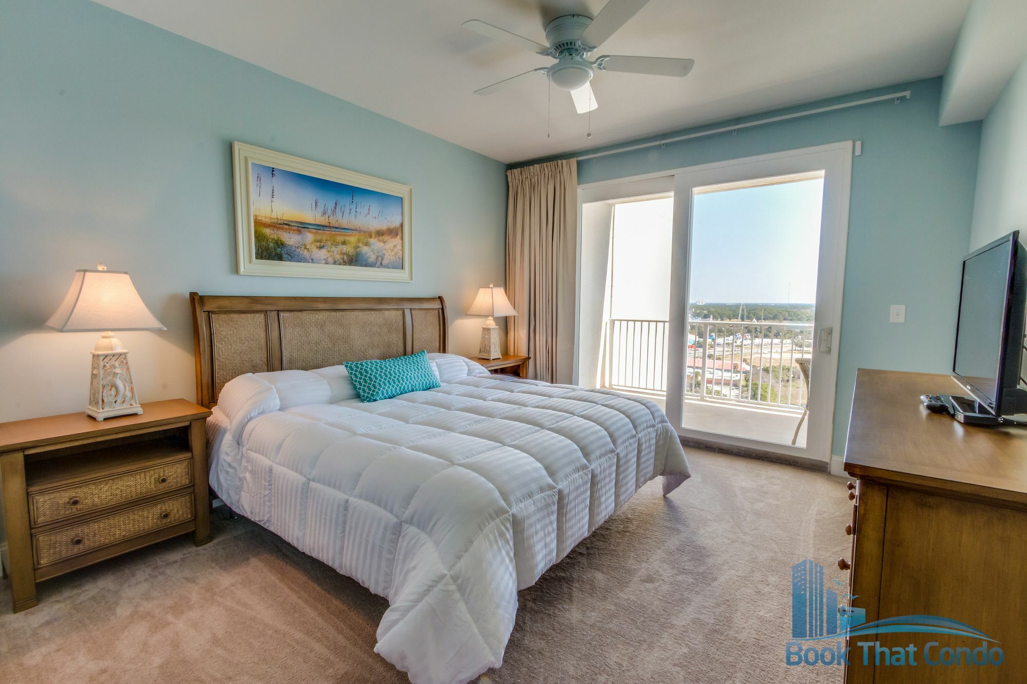 Laketown Wharf By Book That 3*