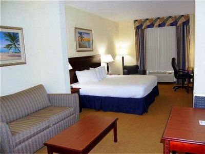 Hotel Express & City-tyndall 2*