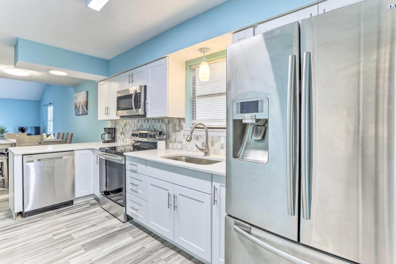Holiday home Inviting Townhome 6 Mi To Beach! Panama City