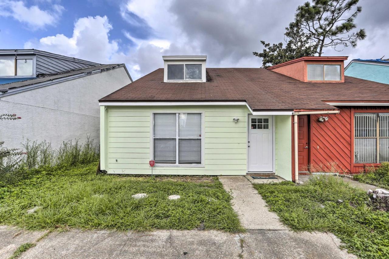Inviting Townhome 6 Mi To Beach! *