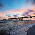 Boardwalk Beach Resort By Royal American Beach Getaways- Onsite Management