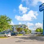 Microtel Inn & Suites By Wyndham Panama City