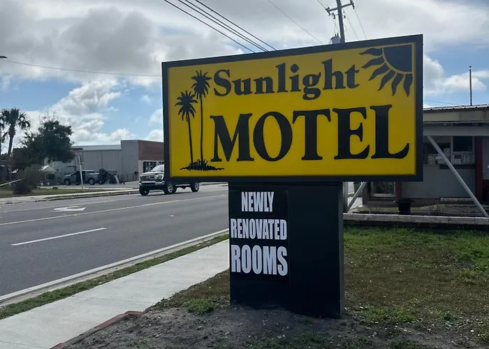Sunlight Motel