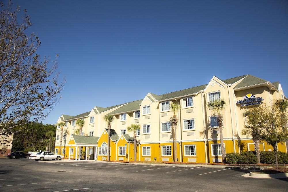 Microtel & By Wyndham Hotel Panama City