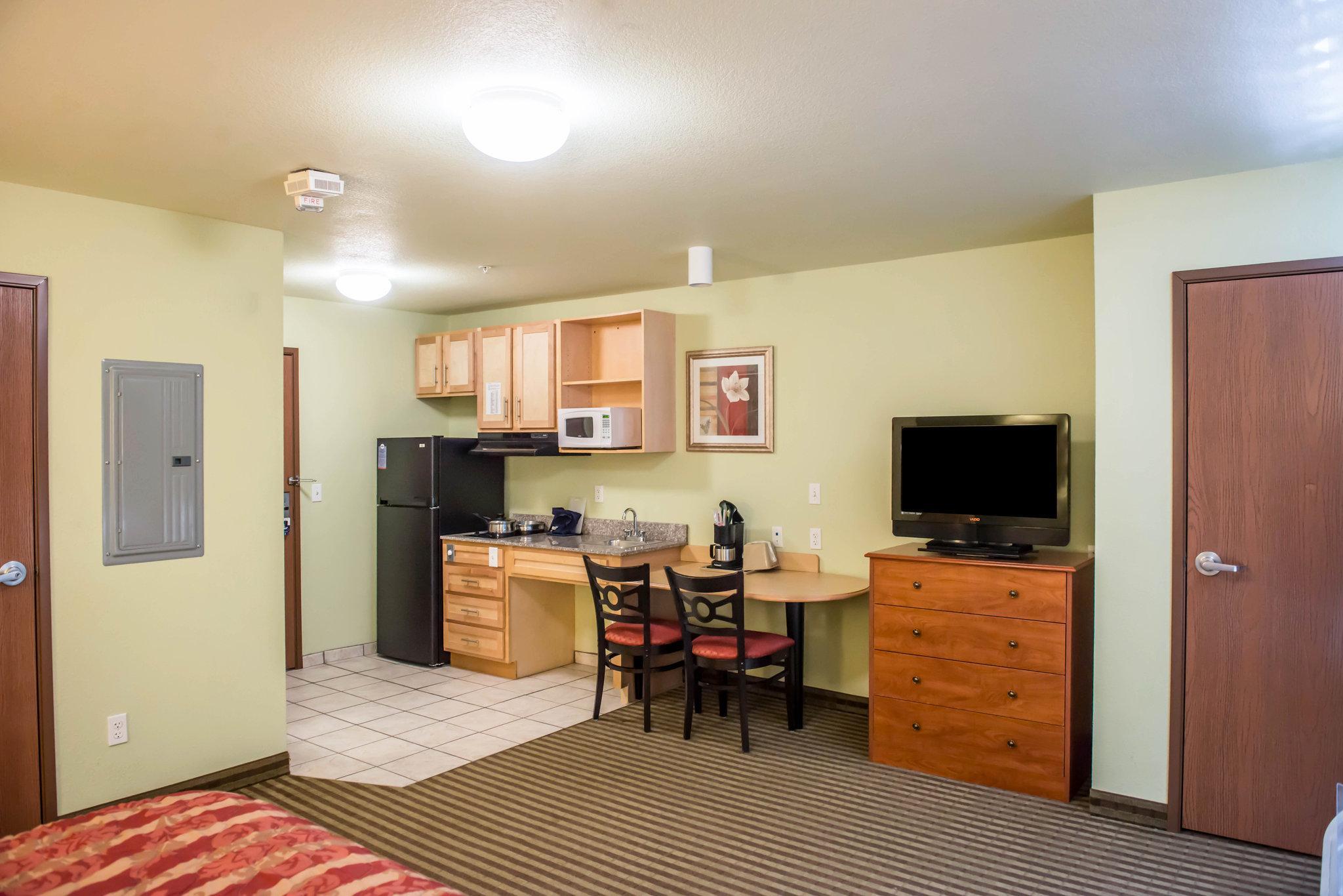 Hotel Suburban Near 2*