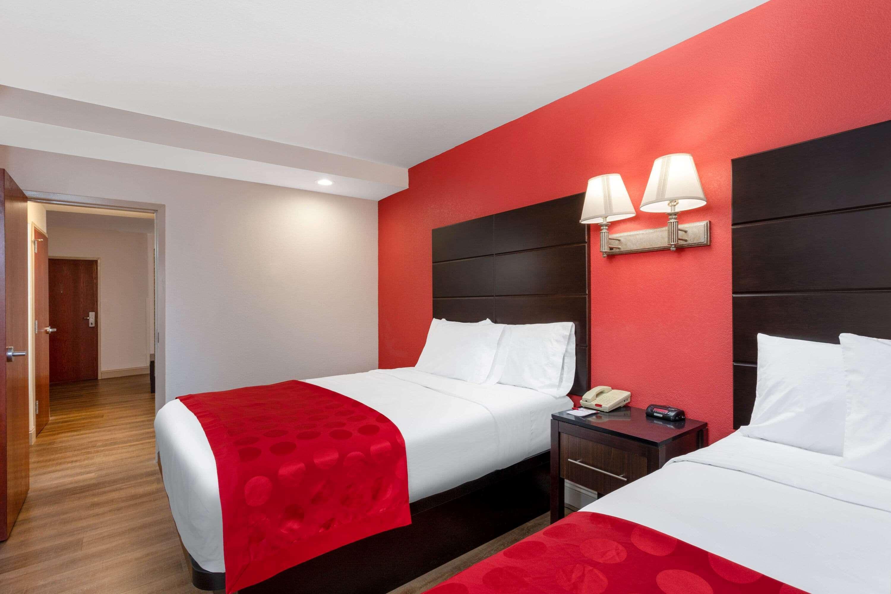 Ramada By Wyndham 2* Panama City