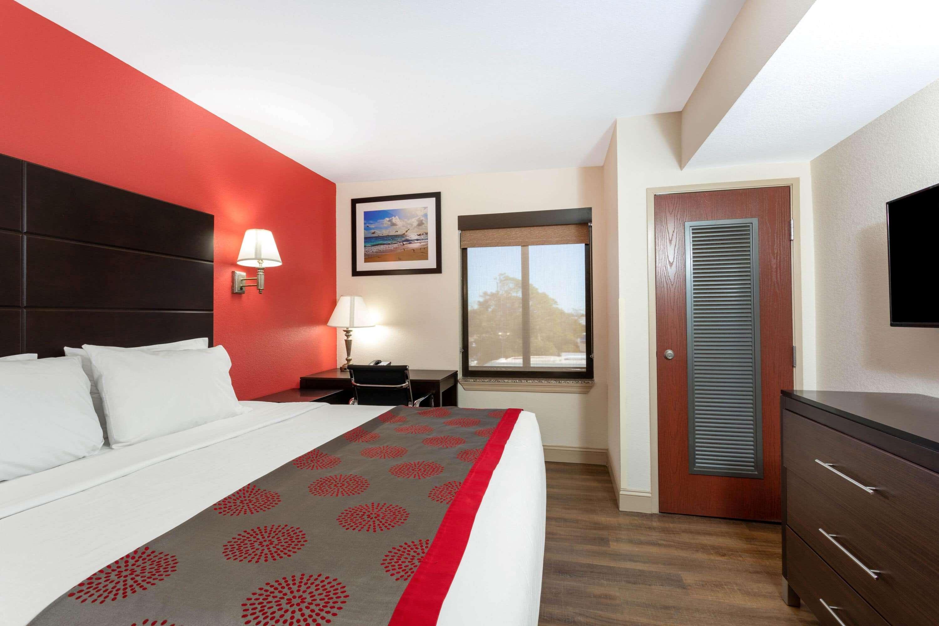 Ramada By Wyndham 2* Panama City