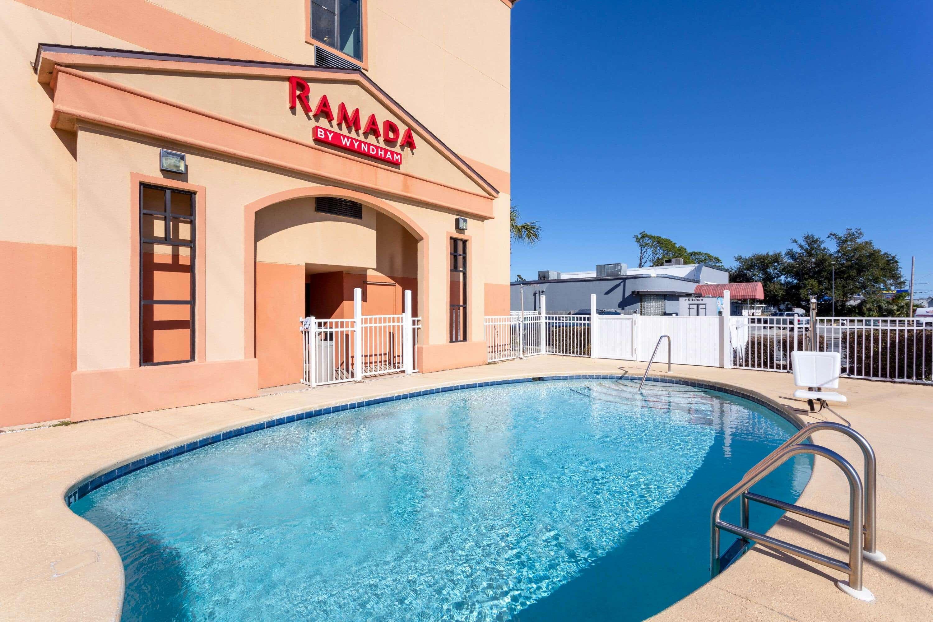 Ramada By Wyndham Hotel Panama City