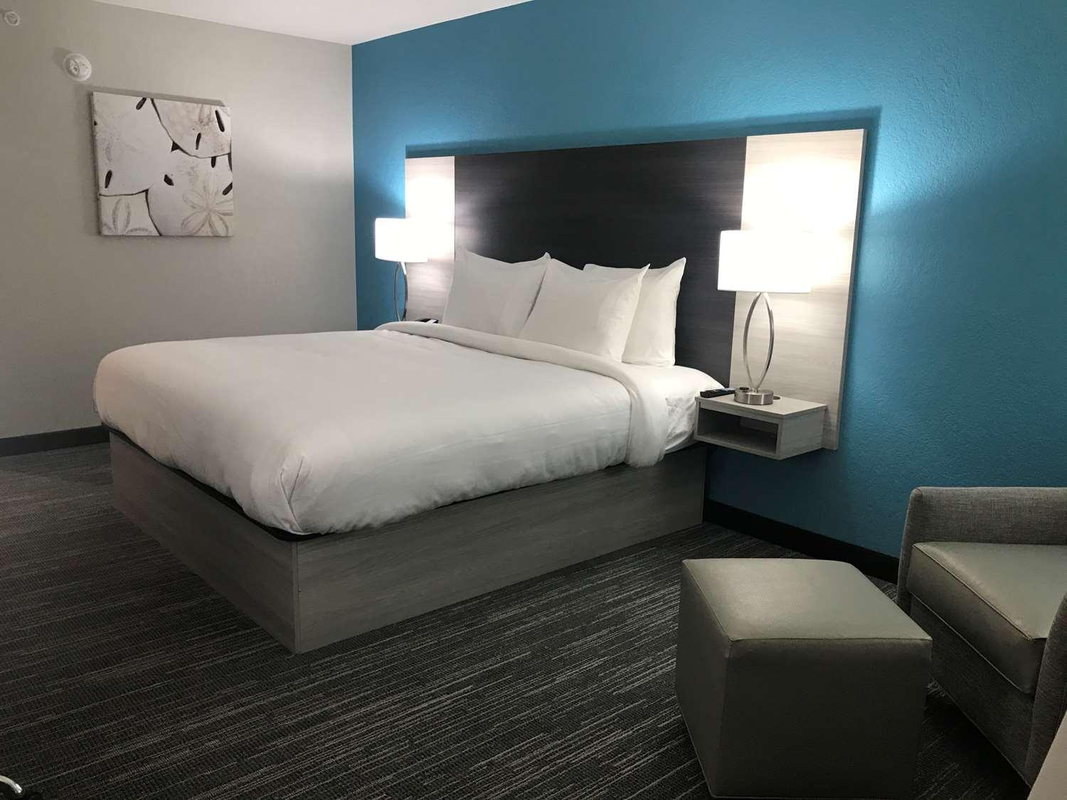 Western Hotel 3*