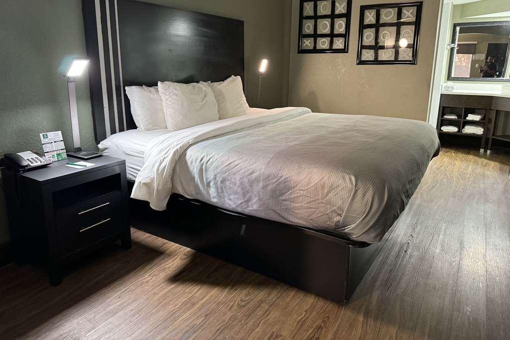 Hotel Quality & Near Panama 2*