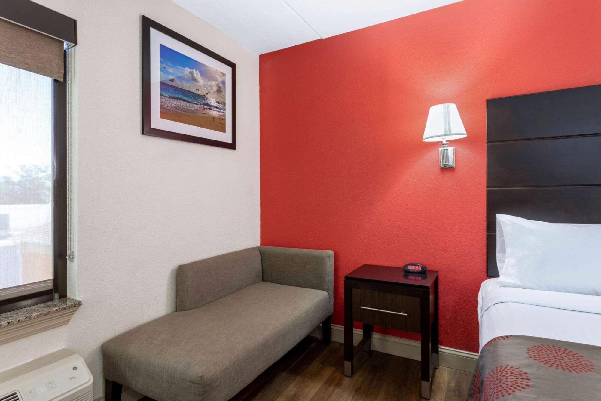 Ramada By Wyndham 2* Panama City