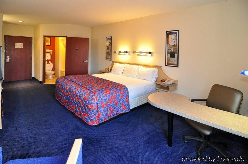 Red Roof Motel 2*
